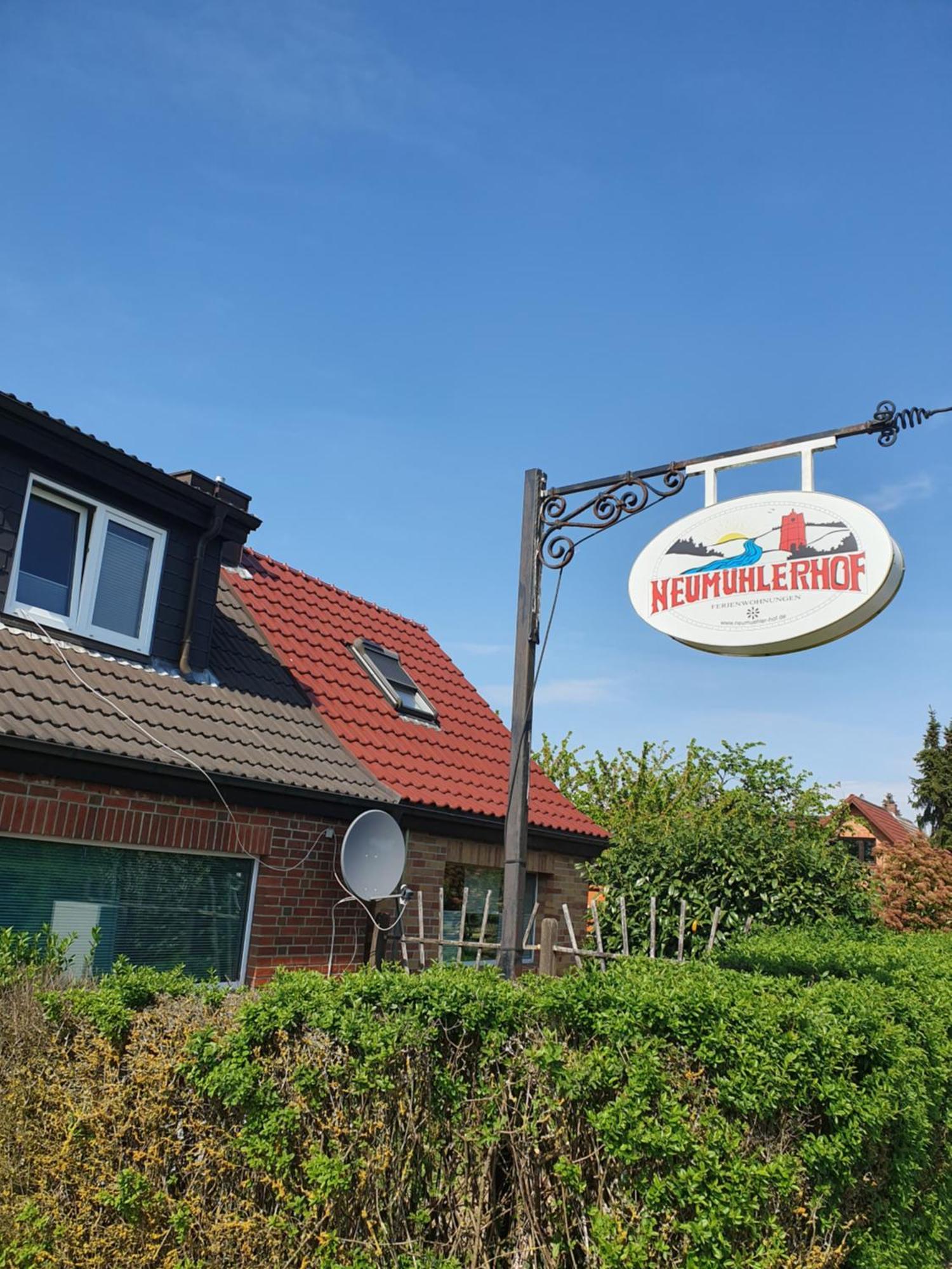 Neumuehler Hof- Ferienwohnung "Thomas" 3 Zimmer,3 Baeder Mit Dusche, Kostenfreie Parkplaetze Vor Dem Haus ชเวียรีน ภายนอก รูปภาพ